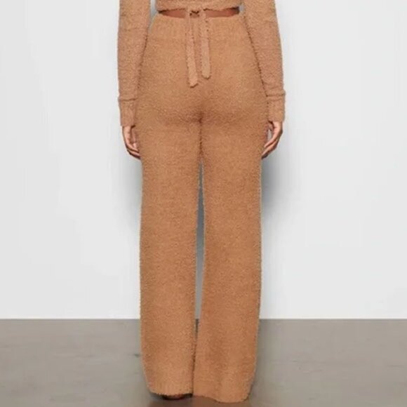 Skims Cozy Knit Wide Leg Sweater Pants S/M Camel Teddy Bear Boucle - Picture 2 of 11
